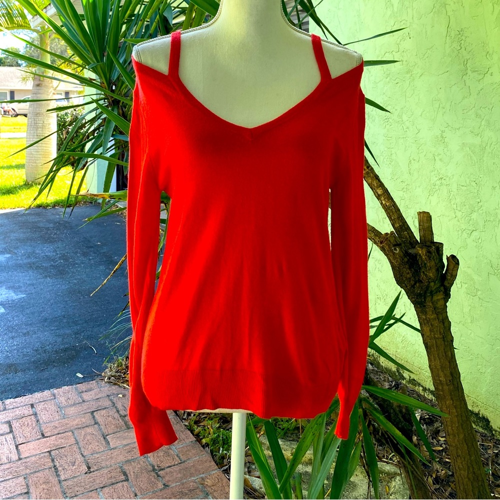 Zara Red off shoulder Sweater
